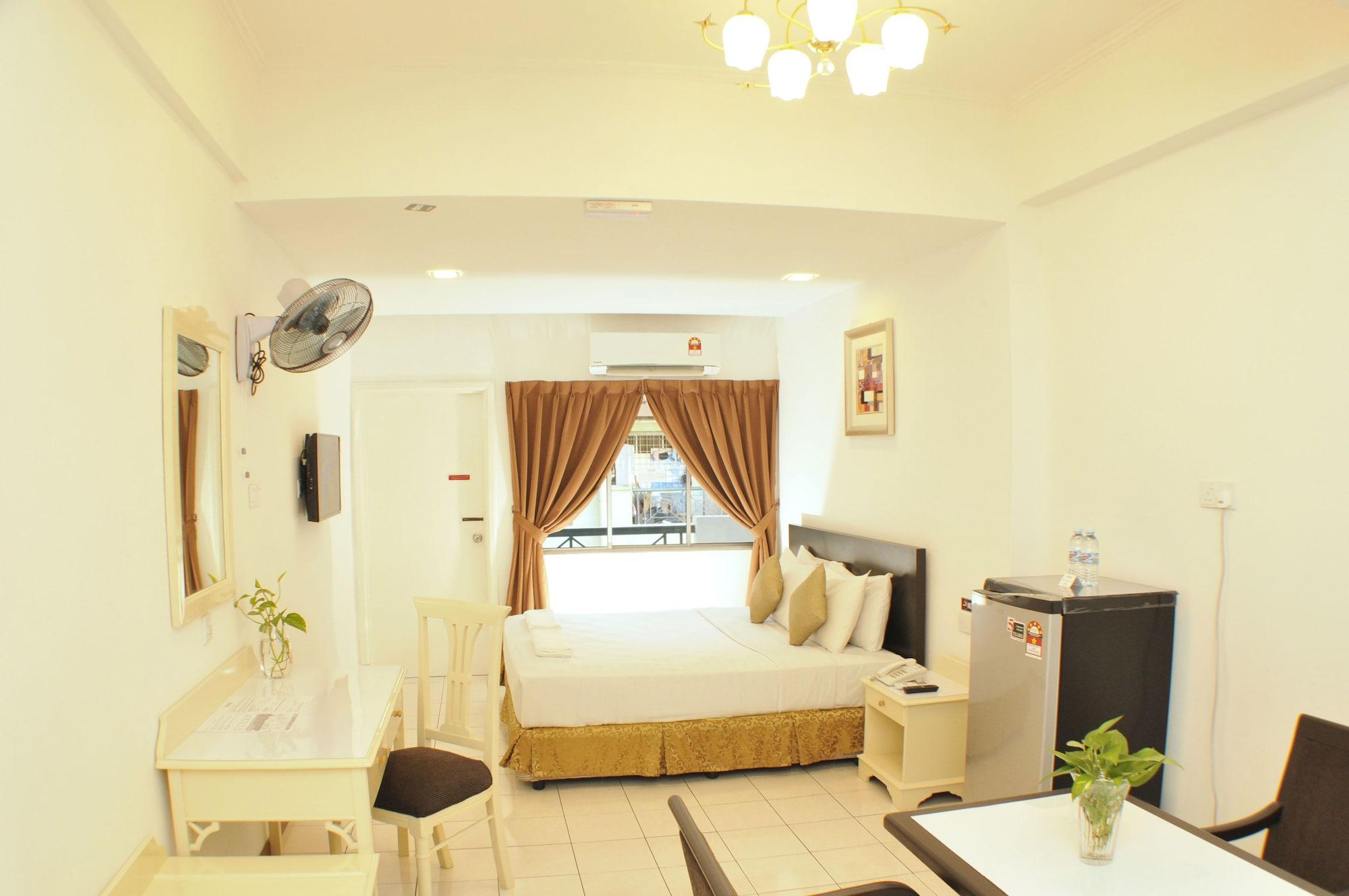 โพรมิเนด โฮเต็ล อพาร์ทเมนท์ Aparthotel โกตาคินาบาลู ภายนอก รูปภาพ