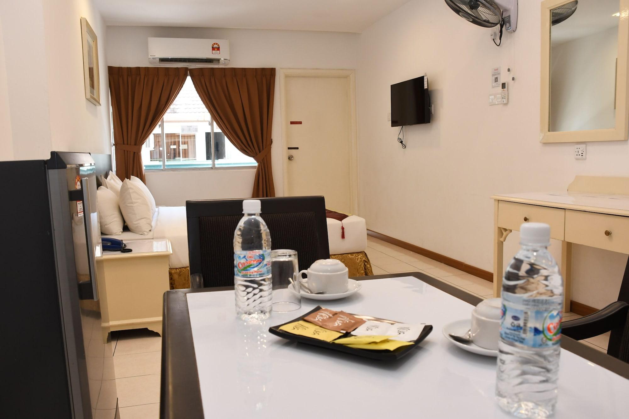 โพรมิเนด โฮเต็ล อพาร์ทเมนท์ Aparthotel โกตาคินาบาลู ภายนอก รูปภาพ