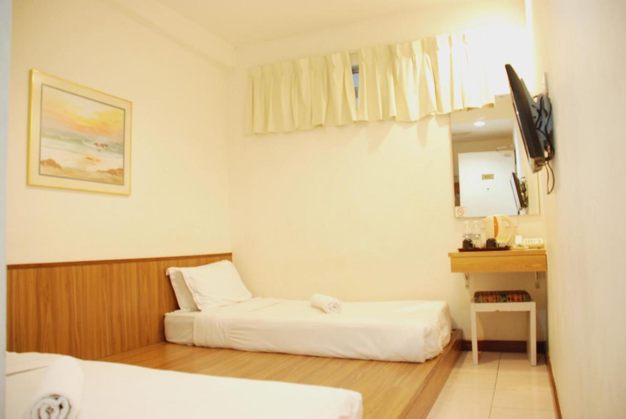 โพรมิเนด โฮเต็ล อพาร์ทเมนท์ Aparthotel โกตาคินาบาลู ภายนอก รูปภาพ